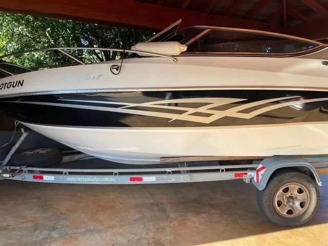 Lancha Ventura 215 cabinada oportunidade - Foto 2