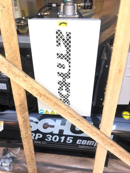 Compressor de Ar Parafuso SRP 3015 15Hp 200L 380V - Foto 2