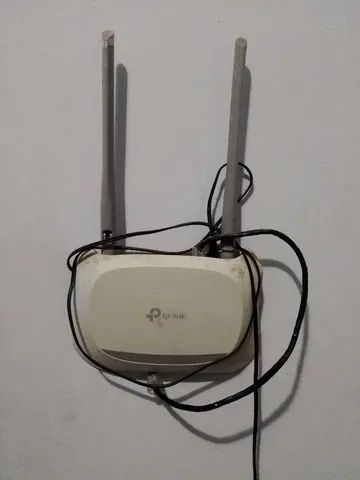 Roteador 40reais funcionando perfeitamente