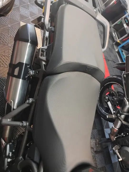 Venda de moto Triumph Tiger impecável  - Foto 8