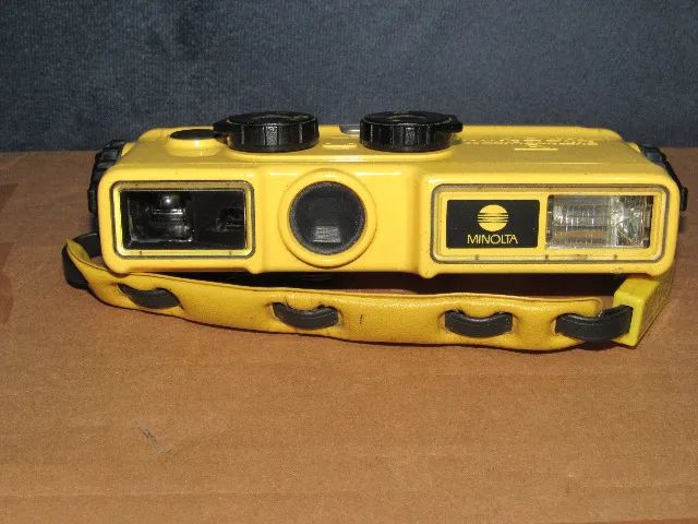 fotografica analogica Minolta Weathermatic A