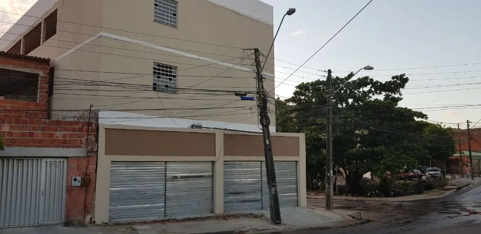 Galpão com 260 m² e mais estrutura para 10 kitnetes - Papicu - Foto 4