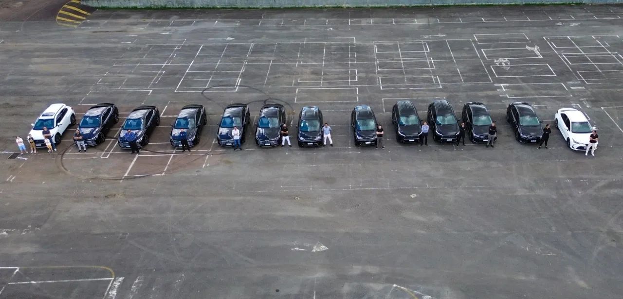 Alugo Corolla híbrido p Uber  - Foto 5