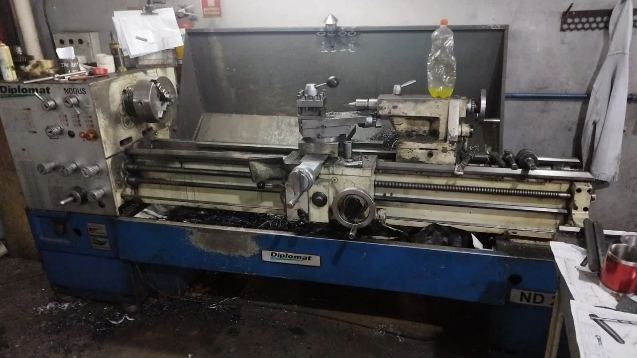 Torno Mecânico ND250