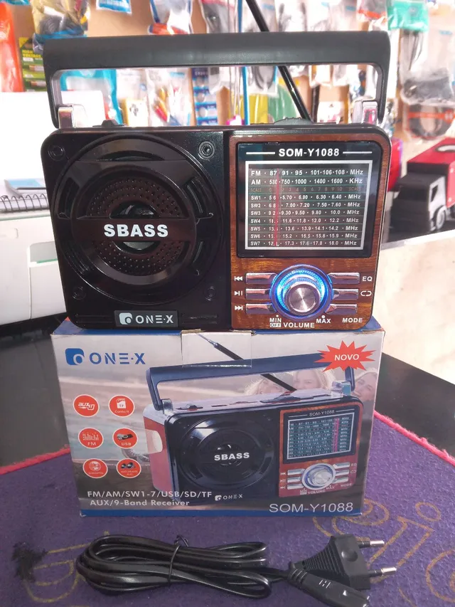 Jbl rádio barbeador ou DVD 90,00 reais cada