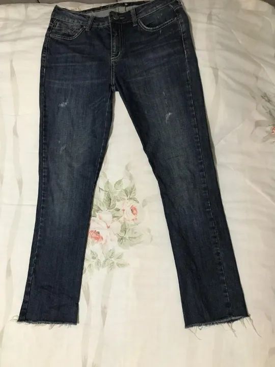 Calça jeans da marca Triton usada