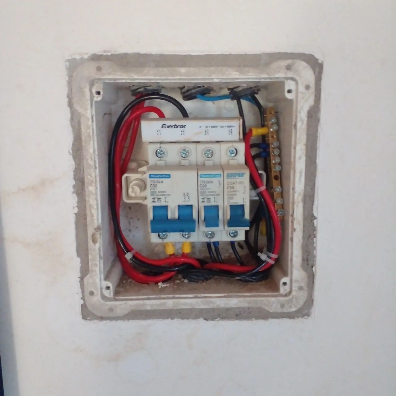 Serviços hidráulico eletrica e gás 