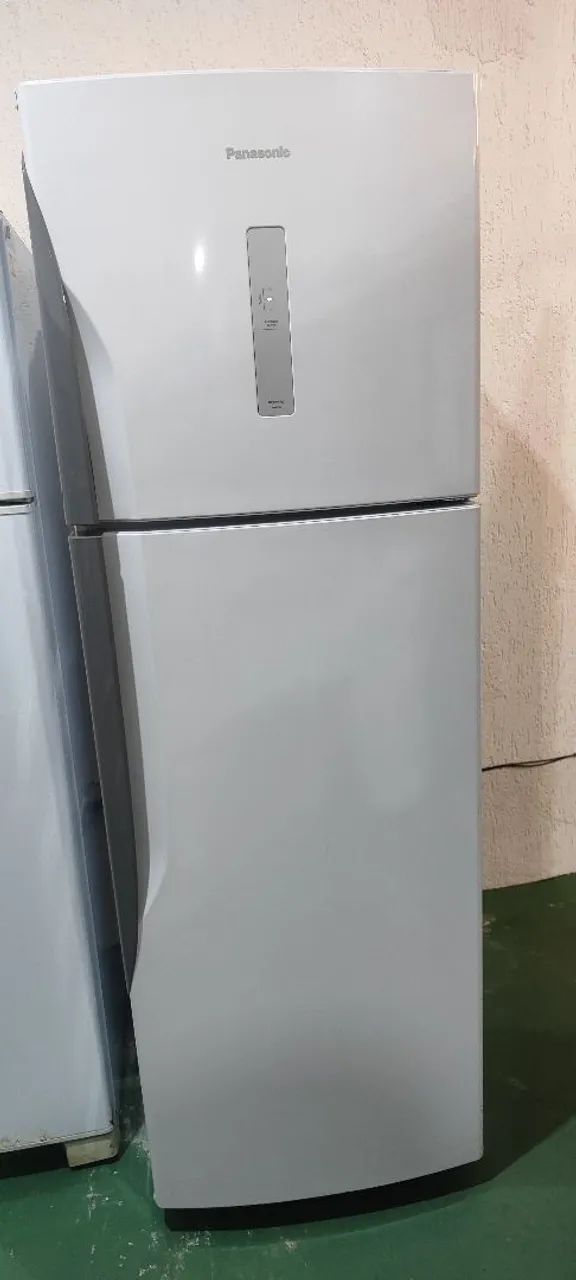 Geladeira Panasonic 387L