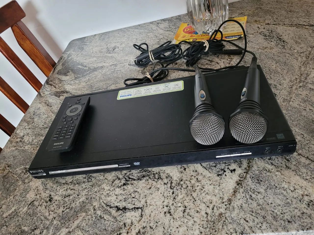 Dvd Philips com karaokê dois microfone  - Foto 5