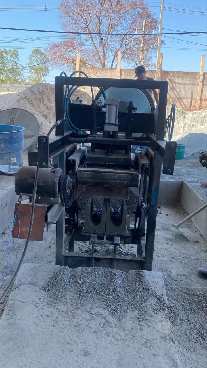 Máquina de fazer blocos tijolos 64276664860674121