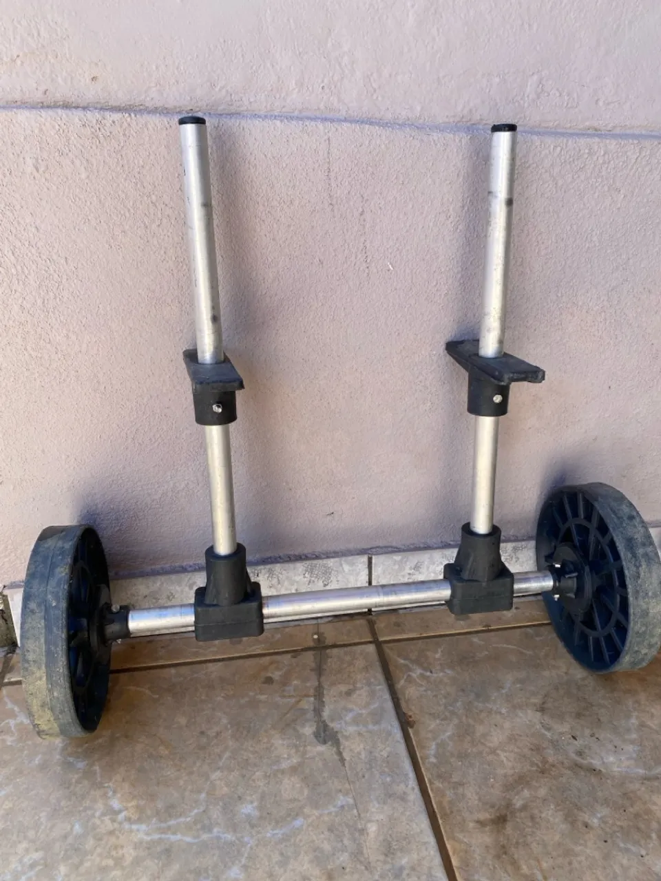 Carrinho universal para transporte de caiaque