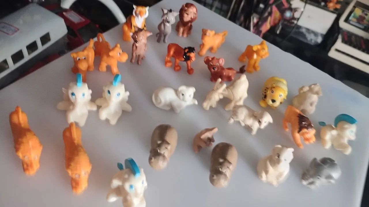 Coleção de miniaturas de animais da selva - Foto 4