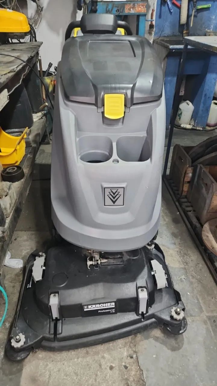 Lavadora de piso bateria Karcher B60 