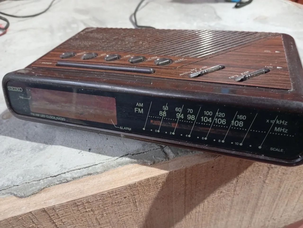 Rádio Relógio Seiko Vintage - Foto 2