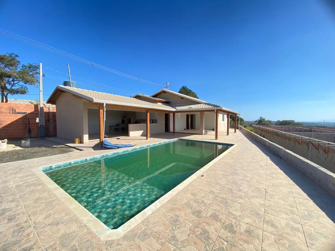 chacara para venda possui 130 metros quadrados com 3 quartos e sendo 3 suites terreno com  - Foto 3