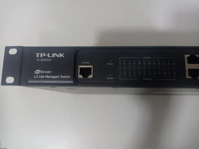 Switch TP-LINK TL-SG3424 JetStream L2 de 24 portas com 4 slots SFP combinados - Foto 3
