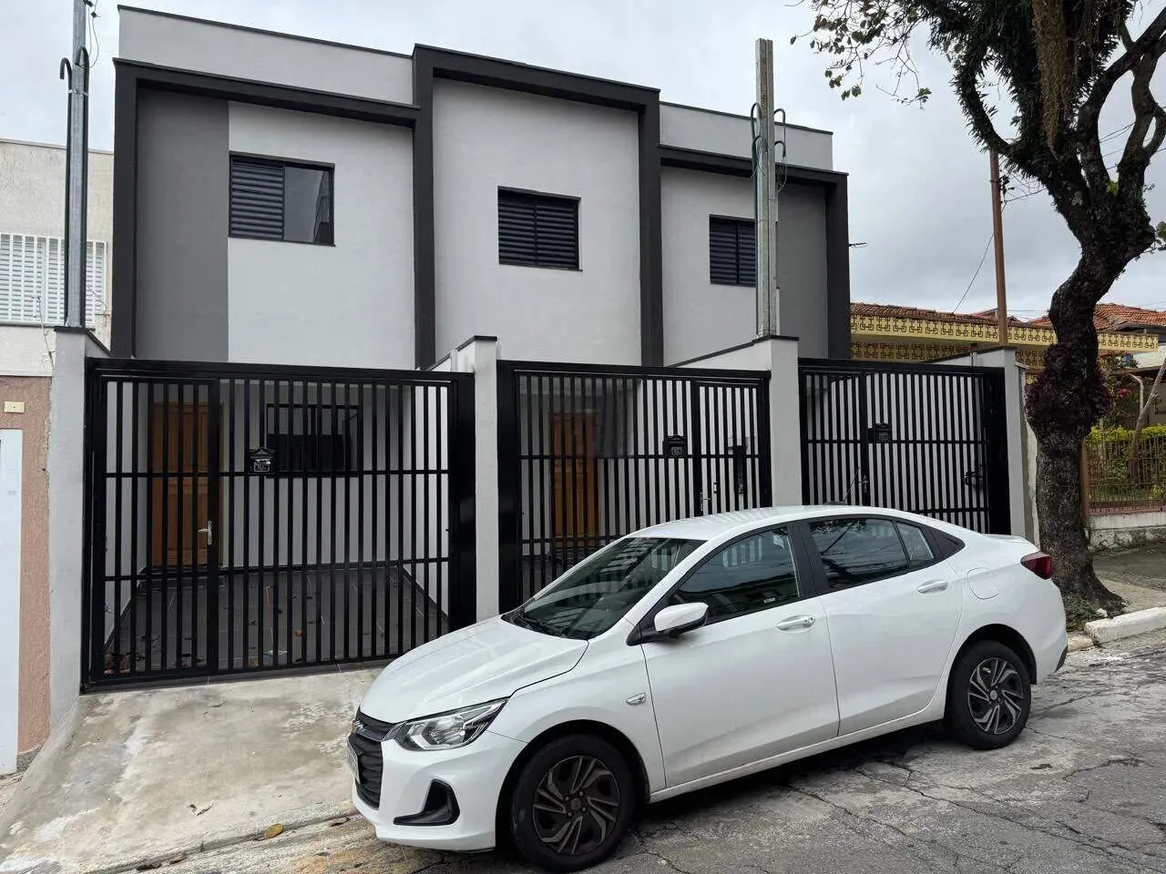 SOBRADO NOVO NA VILA ZELINA