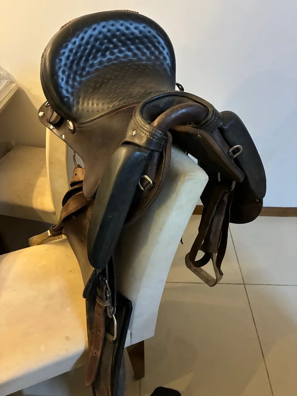 Vendo sela usada poucas vezes - Foto 2