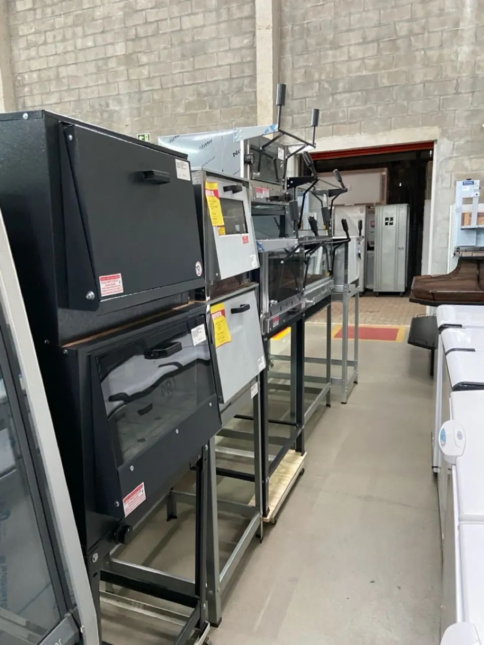 FORNO INDUSTRIAL GRANDE COM CAVALETE BAIXA PRESSÃO PORTA VIDRO - MR FOGÕES  - Foto 5