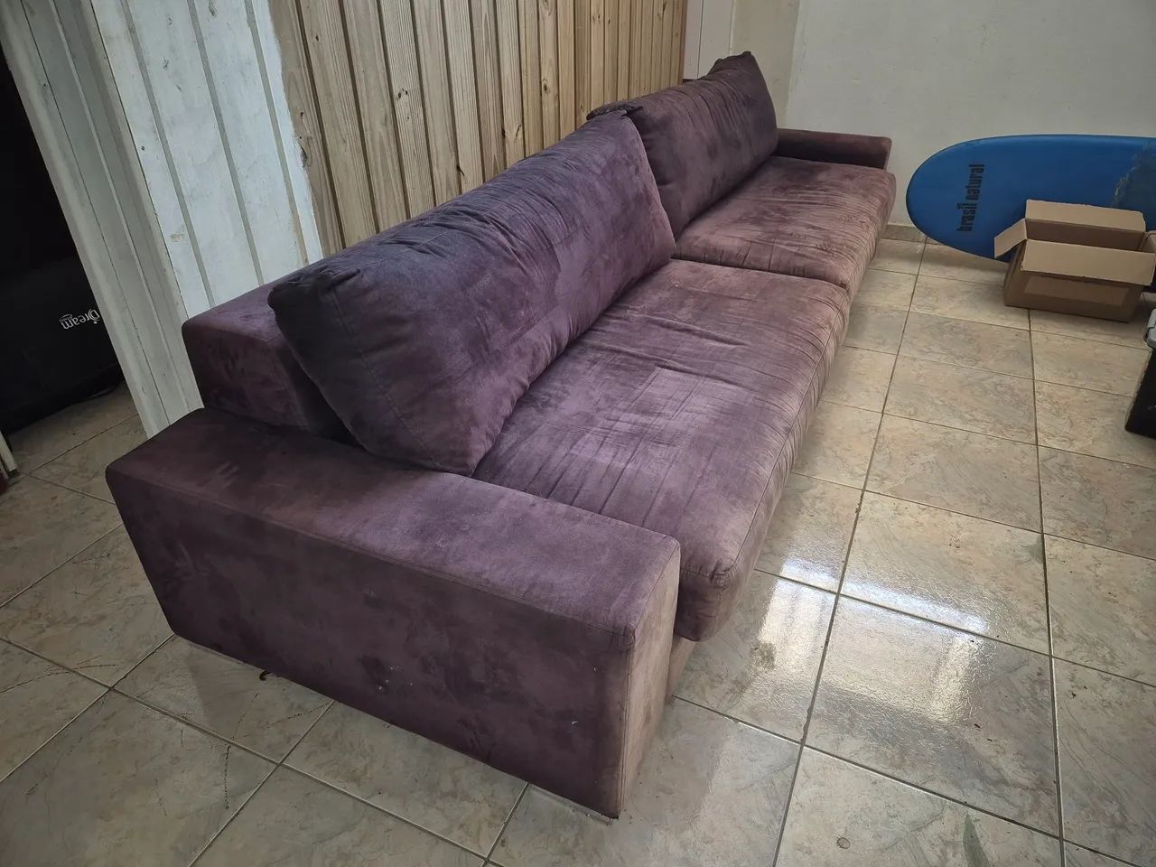 Sofá em Suede - 4 lugares - Foto 4