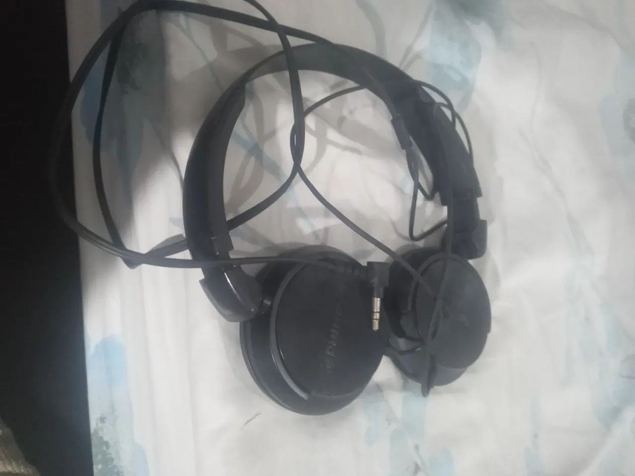 Fone de Ouvido com Fio - Ótimo Som!