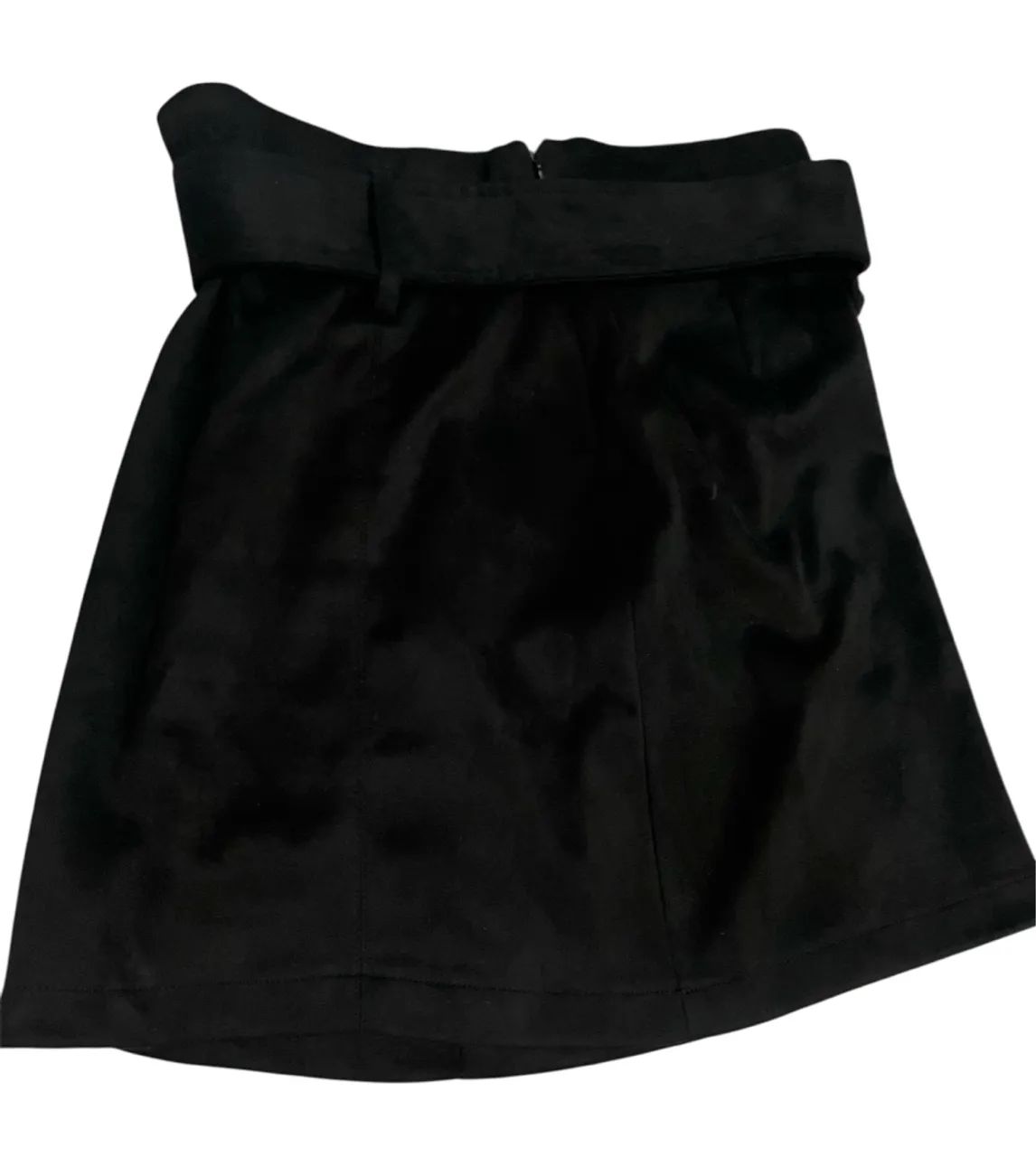 Saia Suede