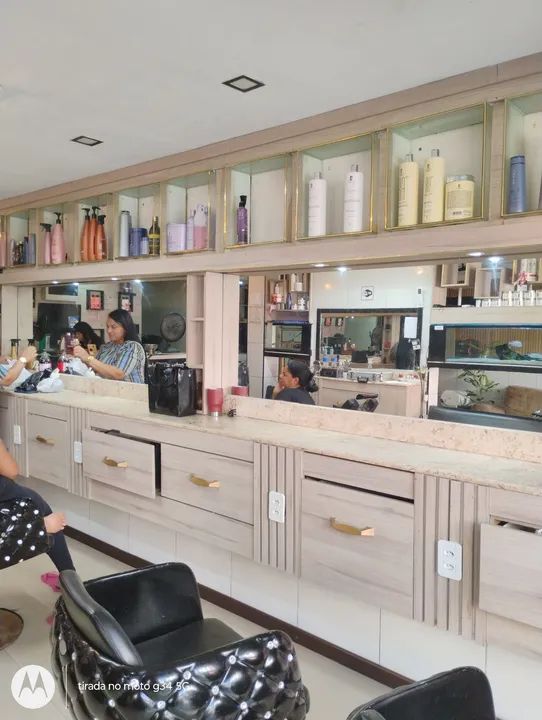 VAGA PRA MANICURE E CABELEIREIRA  - Foto 3