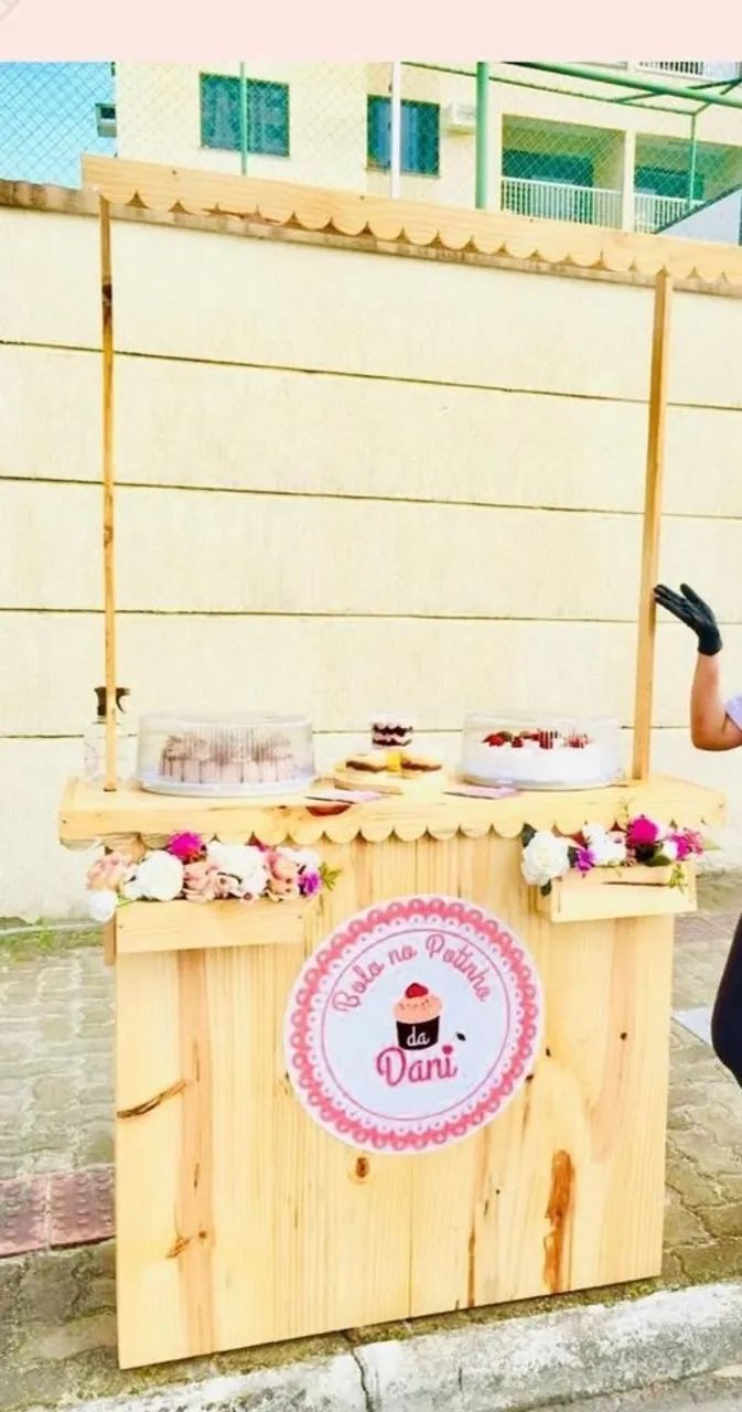 Vendo Barraca de Pino nova 