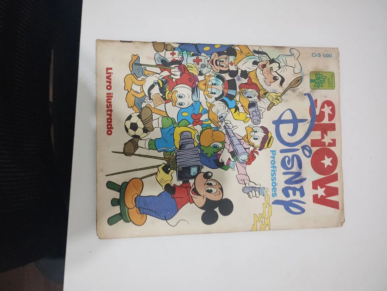 Giby Show Disney Profissões - Livro Ilustrado