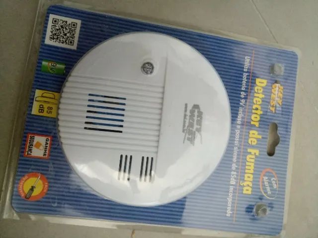 Detector de fumaça (evite incêndios) com alarme (sirene 85db)