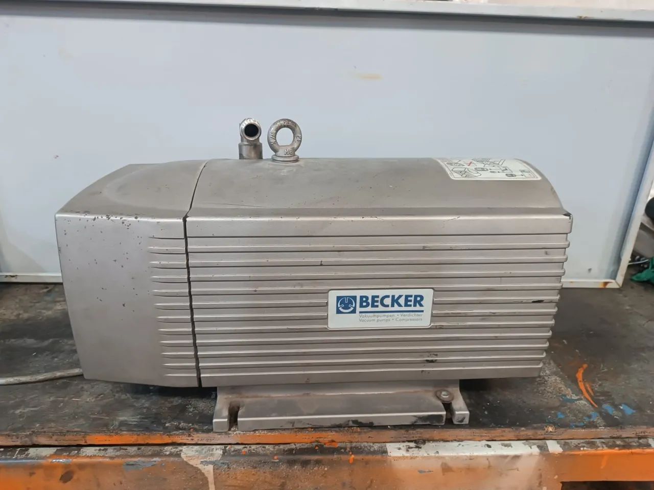 Bomba de vácuo Becker 