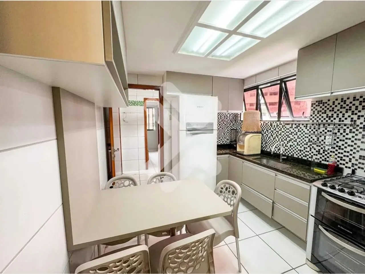 Apartamento mobiliado em Ponta Negra
