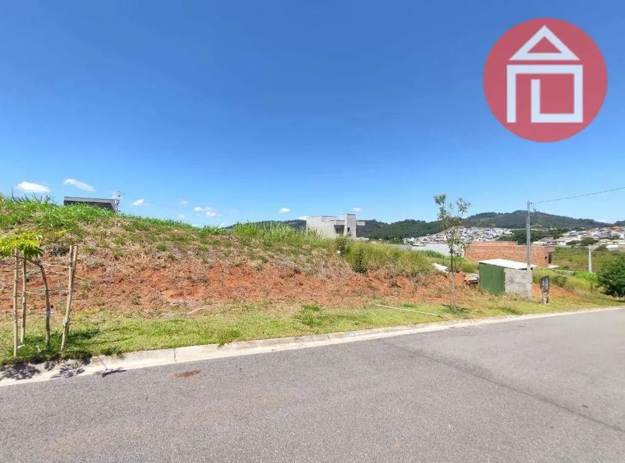 Terreno plano em condomínio fechado à venda, 300 m² por R$ 327.000 - Condomínio Residencia