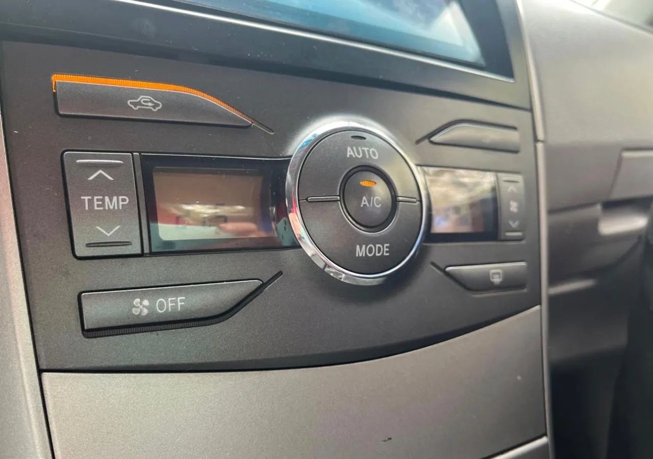 Toyota Corolla GLI 1.8 Flex 16V Aut. 2010 - Foto 8