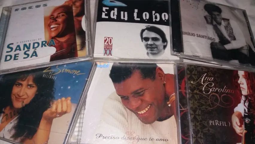 cds originais diversos 10 reais cada axé samna forró pagode outros  - Foto 3