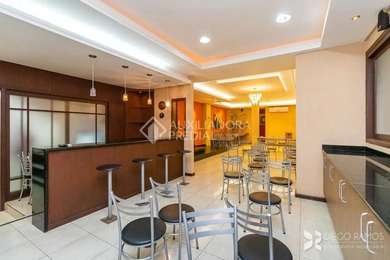 Apartamento 3 dormitórios, uma vaga, bairro Floresta Porto Alegre RS - Foto 5