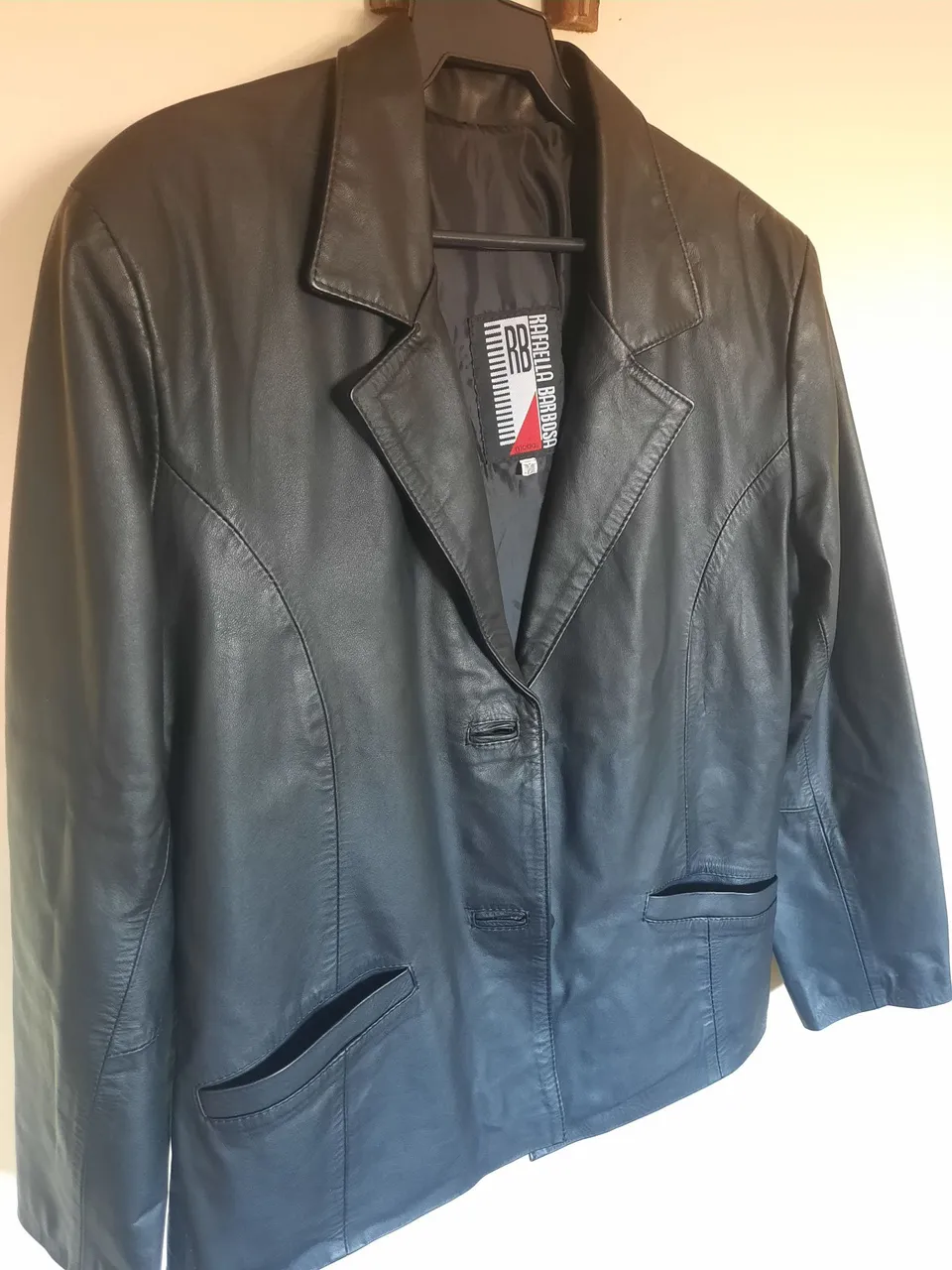 Blazer feminino de couro legítimo