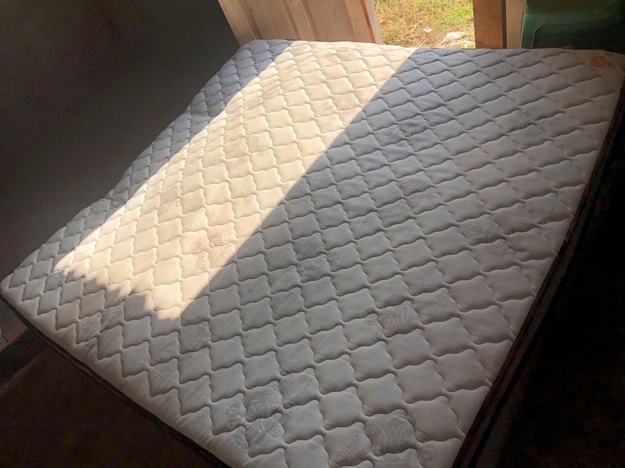 Cama king Ortobom 64168523209602120