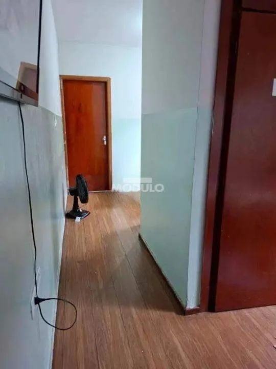 Casa comercial para locação no bairro Osvaldo Resende. - Foto 5