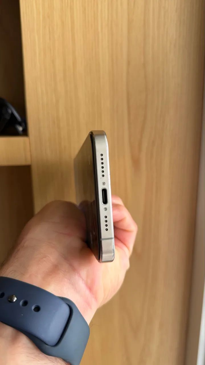 iPhone 15 Pro Max 256gb com seguro Apple - Foto 3