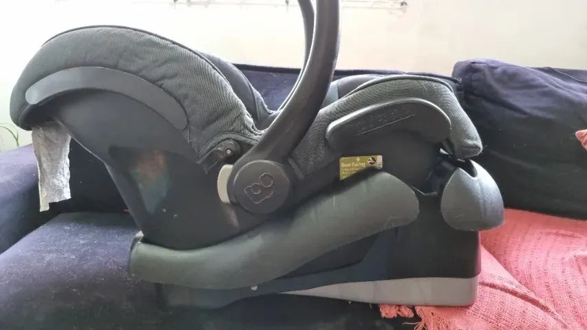 Bebê conforto Maxi Cosi seminovo - Foto 3