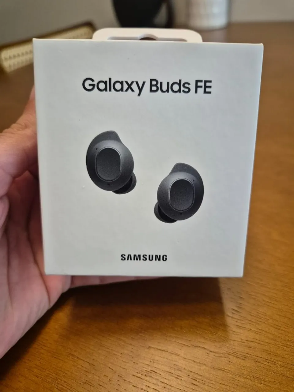 Fone de Ouvido Samsung Buds Fe, novo e lacrado, cancelamento de ruido