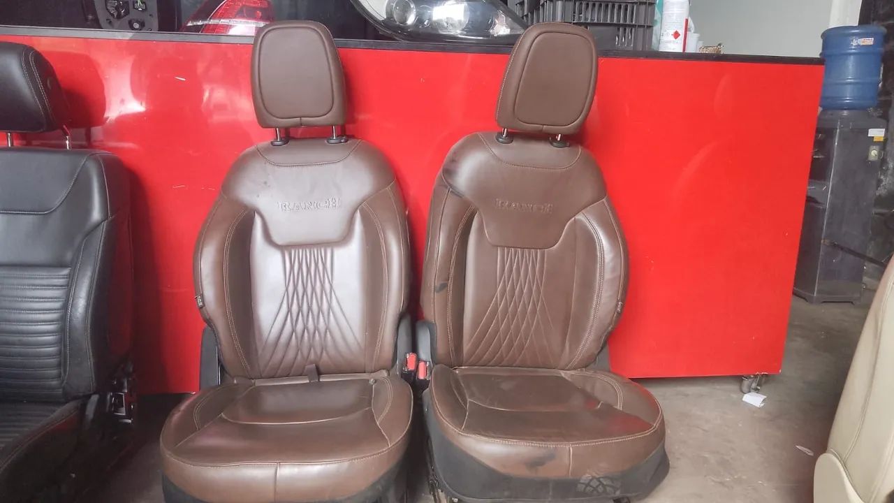 Jogo de bancos carros importados - Foto 4