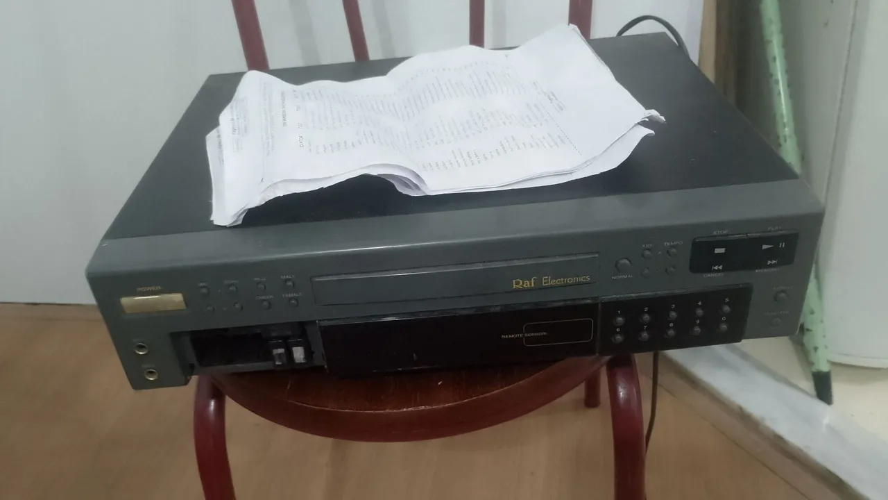 Toca CD Raf Electronic caraok
