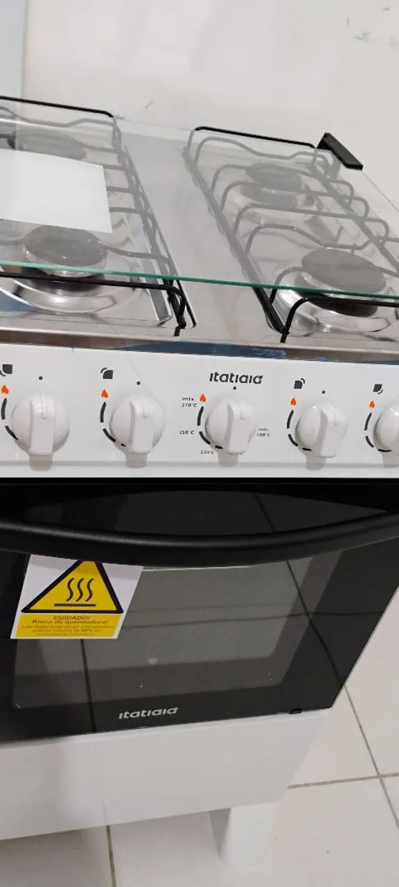 Fogão Itatiaia 4 Bocas com Forno - Novo