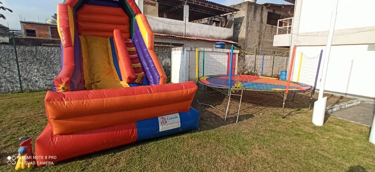 Brinquedo inflável para locação, touro mecânico, futebol de sabão, pula pula, escorrega... - Foto 5