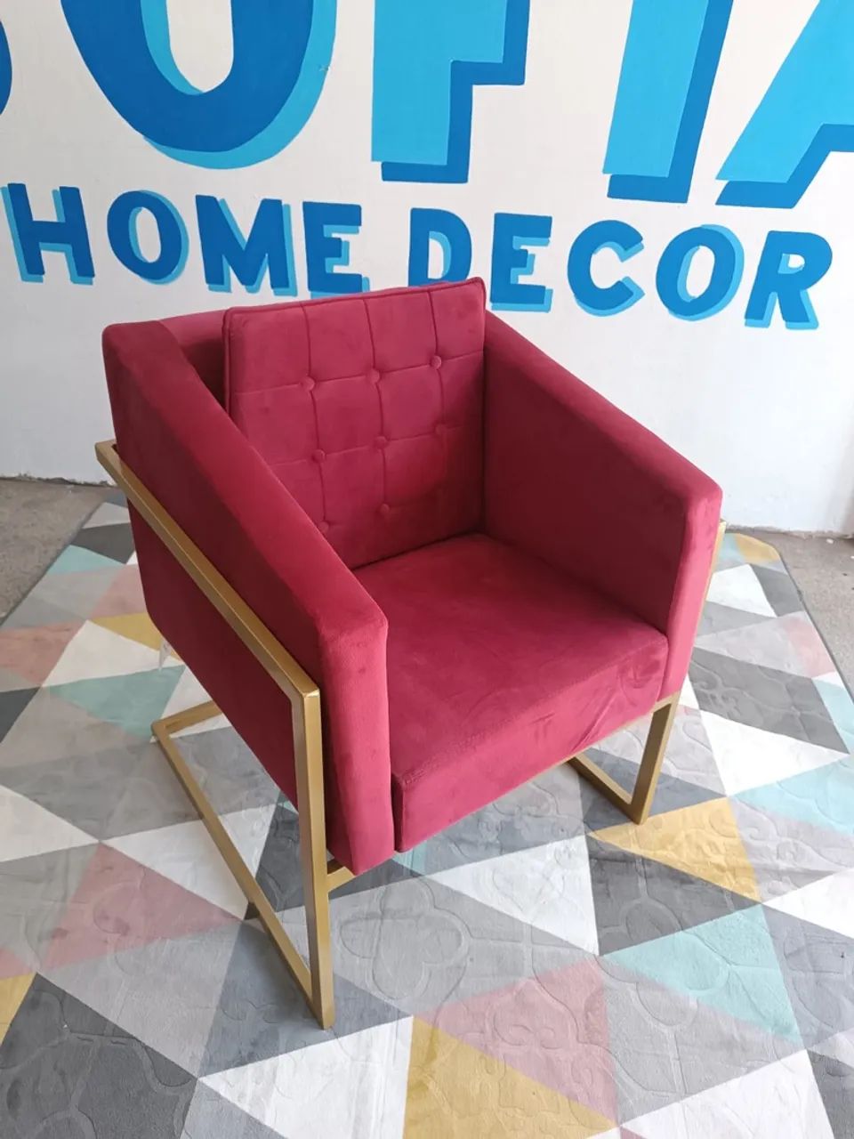 PÁG NA ENTREGA!!Poltrona Decorativa Moderna - Conforto e Estilo!