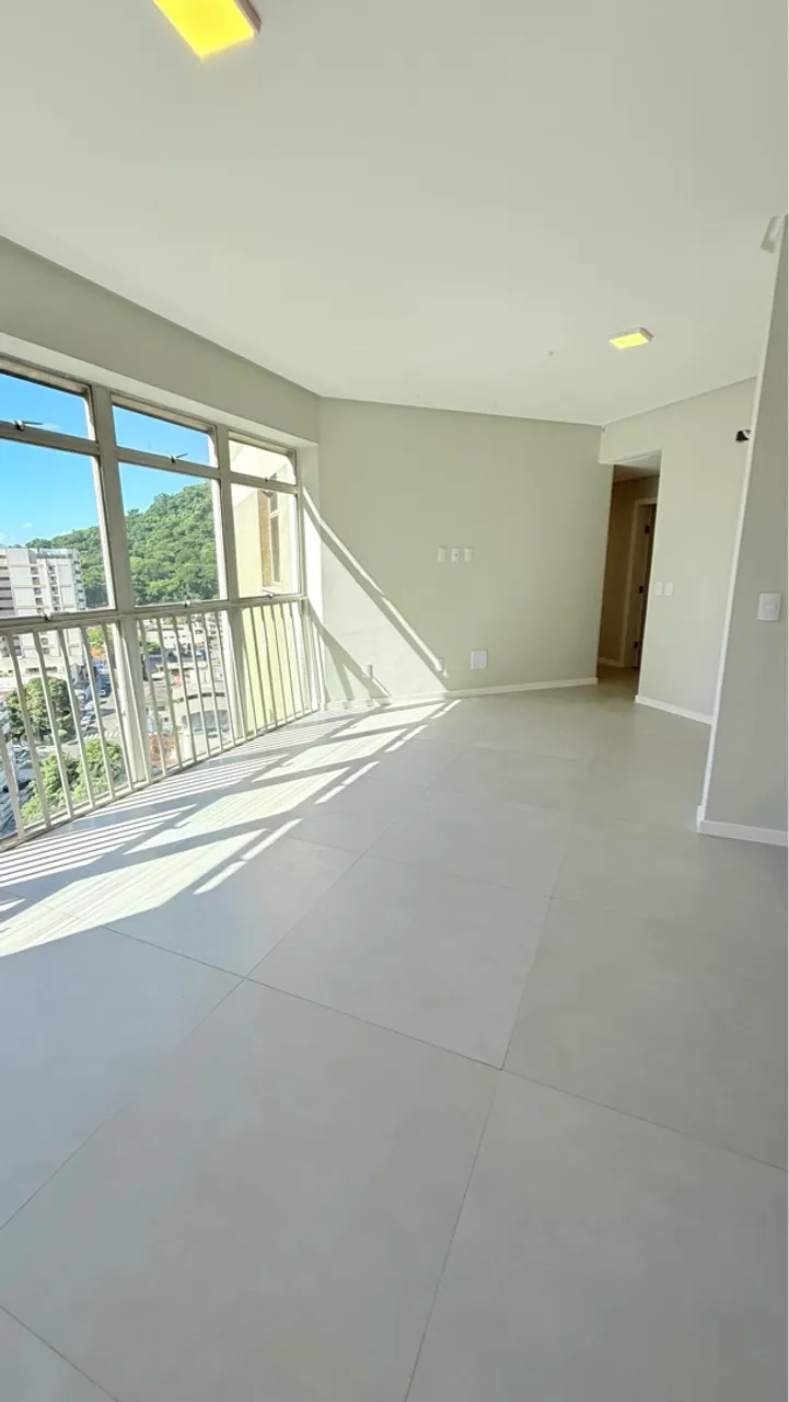 Direto com Proprietário: 3 qts, 1 suite, todo reformado, CENTRO DE VILA VELHA, 750.000,00.