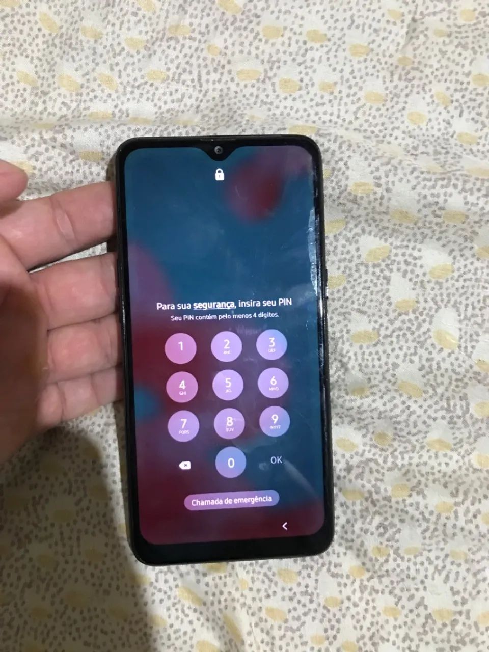 Samsung A10s 32GB sendo que pode expandir com cartao de memoria e 2GB de RAM  - Foto 2