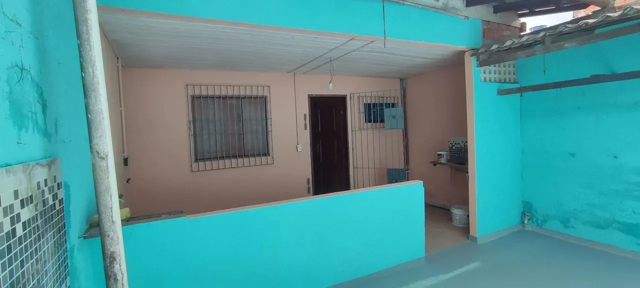 CASA COM ÓTIMA LOCALIZAÇÃO